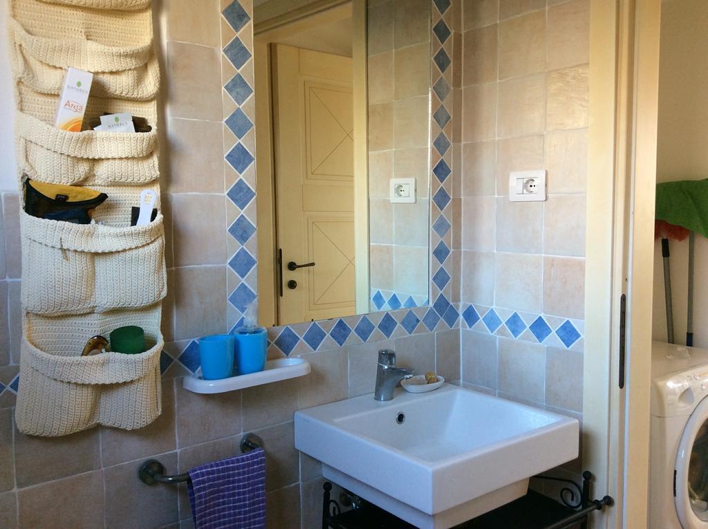 Sardinia Beach Apartments Aglientu Exteriör bild