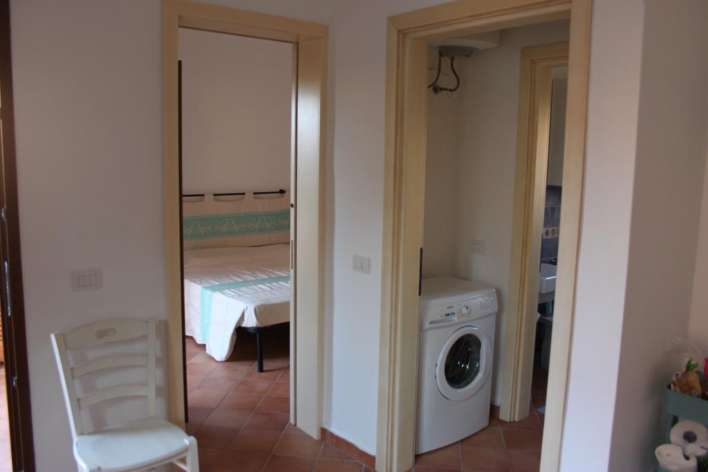 Sardinia Beach Apartments Aglientu Exteriör bild