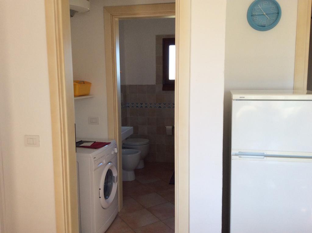 Sardinia Beach Apartments Aglientu Exteriör bild