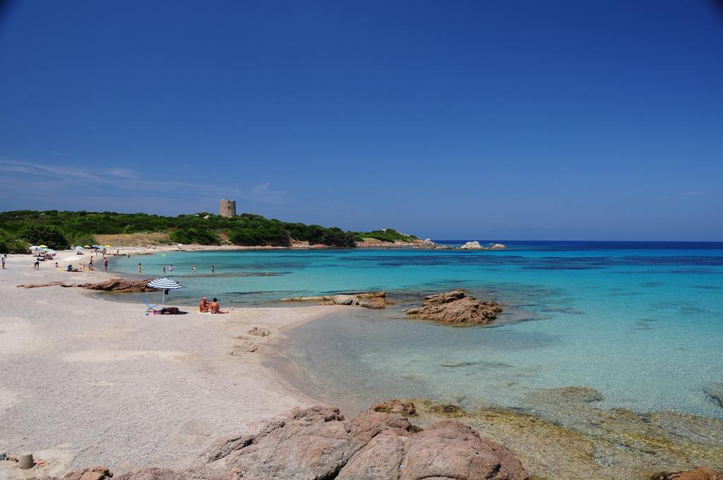 Sardinia Beach Apartments Aglientu Exteriör bild