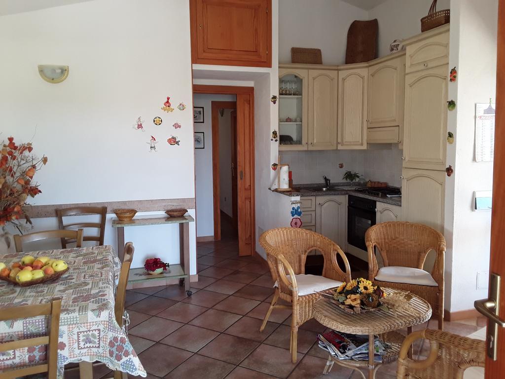 Sardinia Beach Apartments Aglientu Exteriör bild