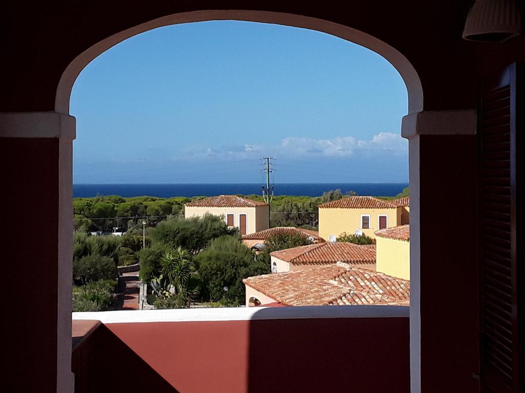 Sardinia Beach Apartments Aglientu Exteriör bild