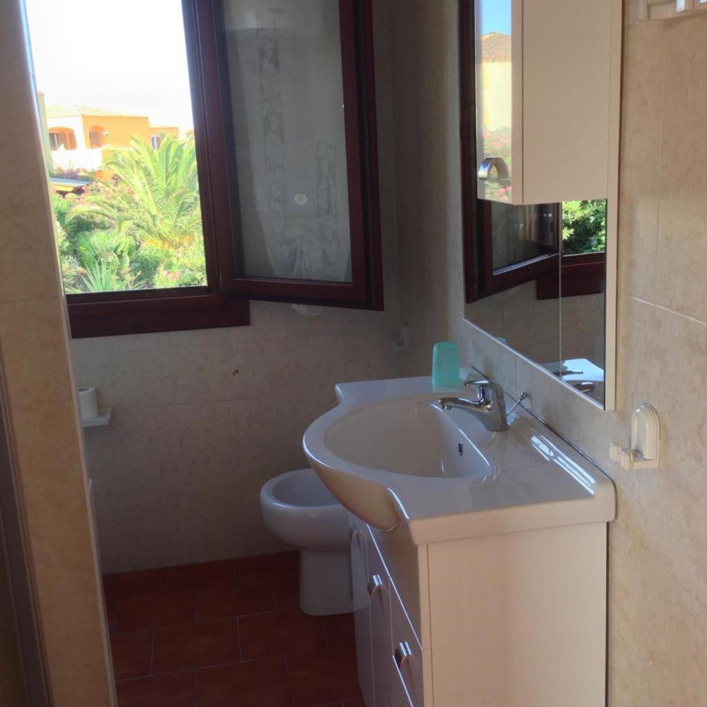 Sardinia Beach Apartments Aglientu Exteriör bild