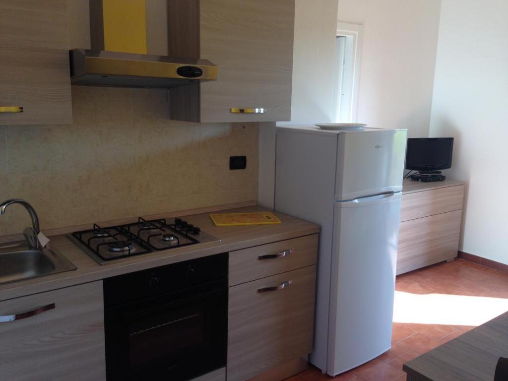 Sardinia Beach Apartments Aglientu Exteriör bild